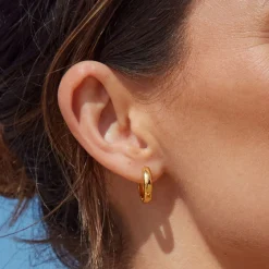 Atolea Jewelry Earrings<Bold Huggie Hoops