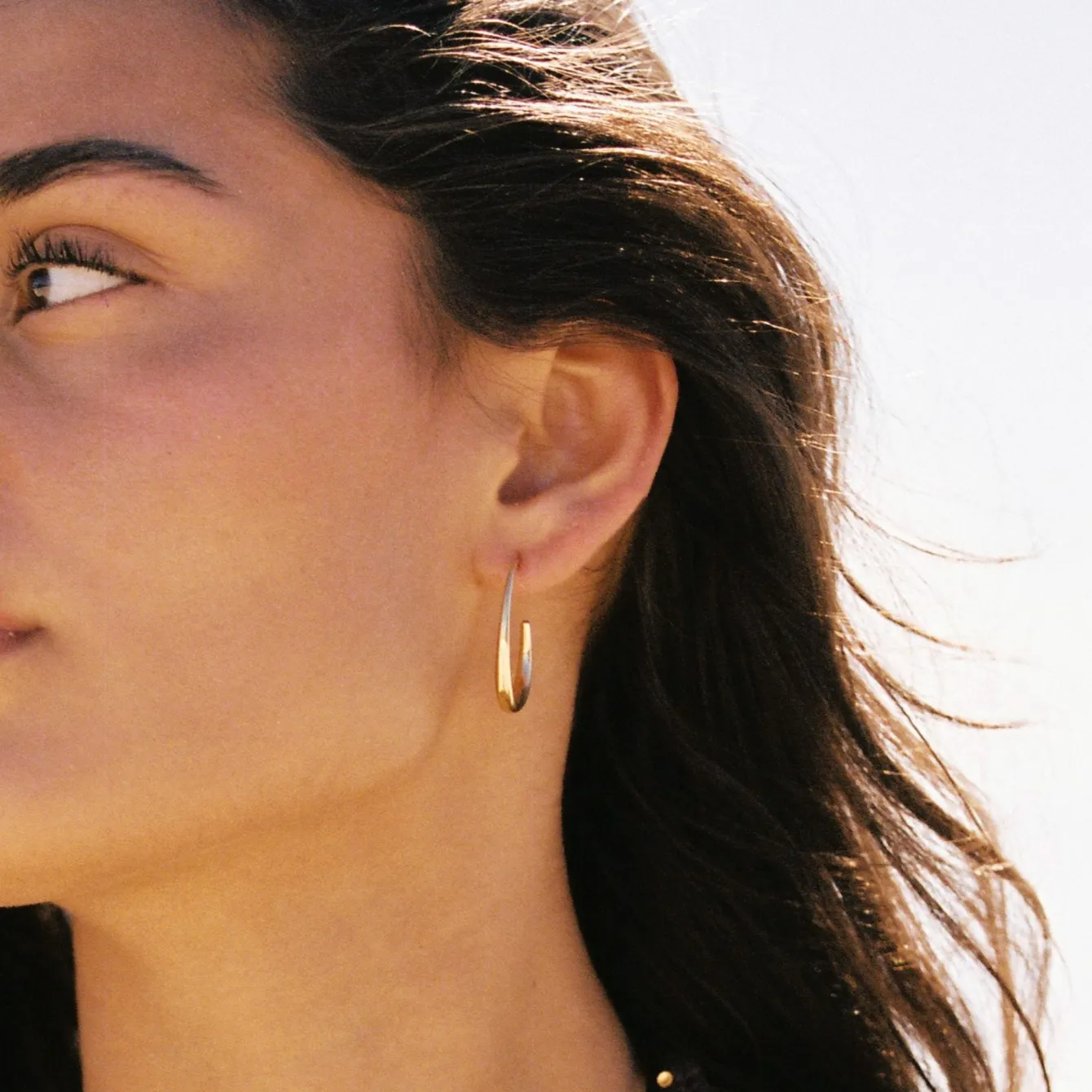 Atolea Jewelry Earrings<Dune Hoops