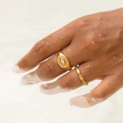 Atolea Jewelry Rings<Evil Eye Signet Ring
