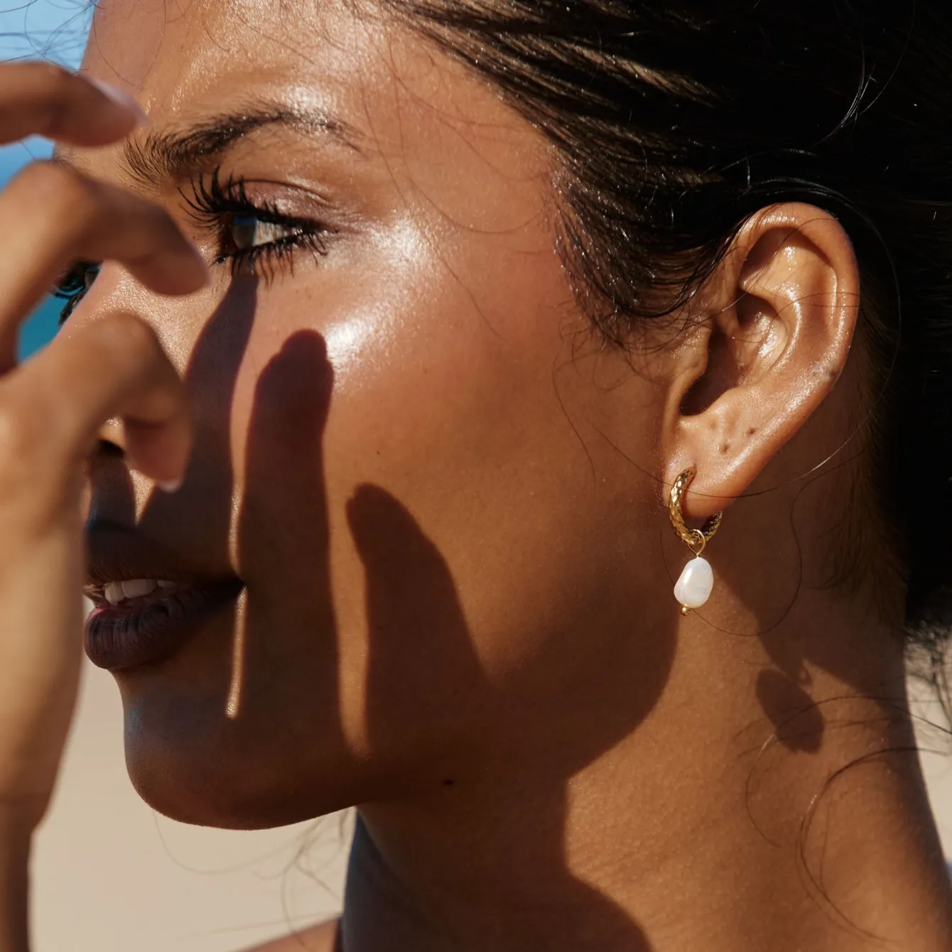 Atolea Jewelry Earrings|Pearls<Hammered Pearl Hoop Earrings