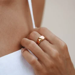 Atolea Jewelry Rings<Heart Signet Ring