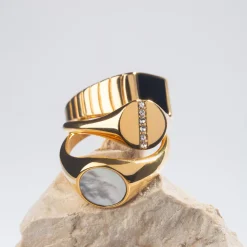 Atolea Jewelry Rings<Luna Signet Ring
