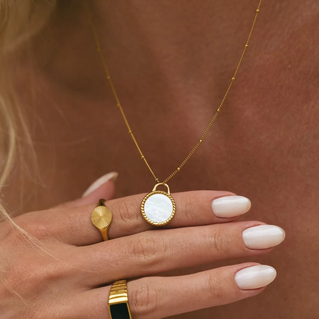 Atolea Jewelry Pearls|Necklaces<Mother of Pearl Pendant