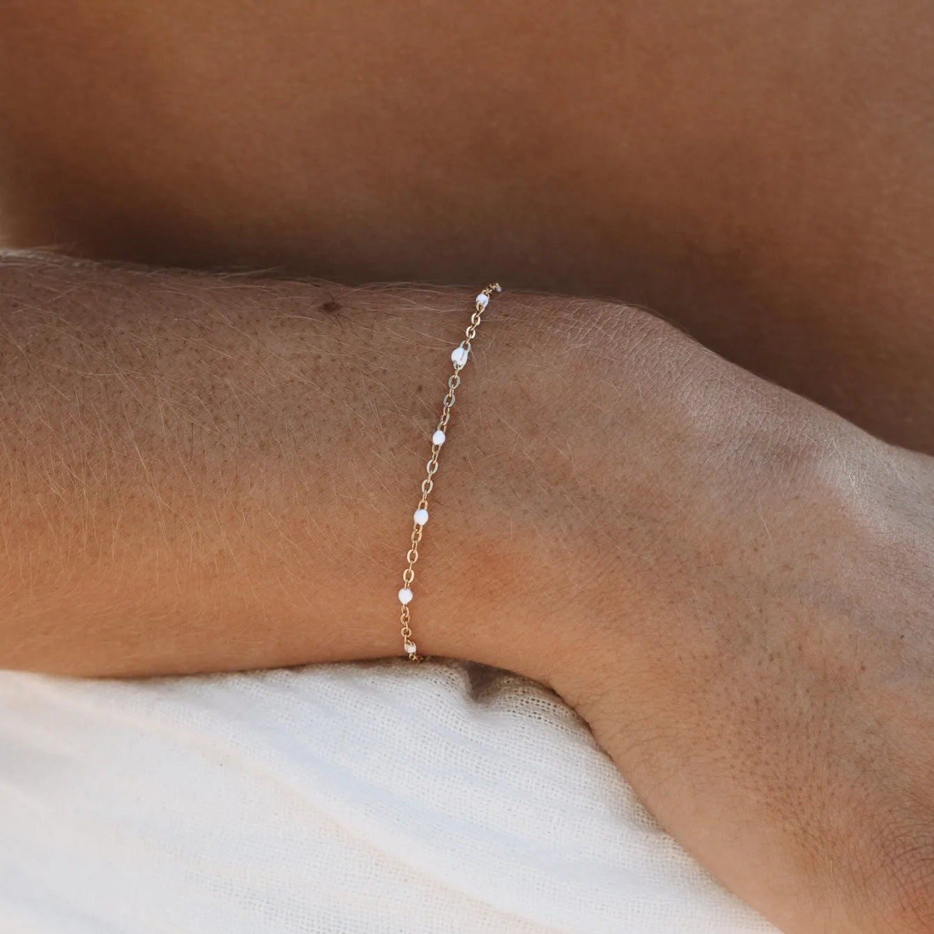 Atolea Jewelry Bracelets<White Beaded Bracelet
